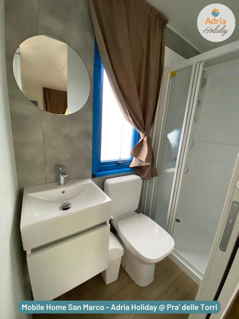Pra' Delle Torri - Adria Holiday Mobile Homes Caorle Exteriör bild