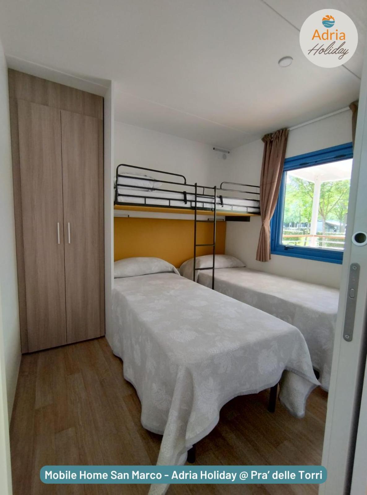 Pra' Delle Torri - Adria Holiday Mobile Homes Caorle Exteriör bild