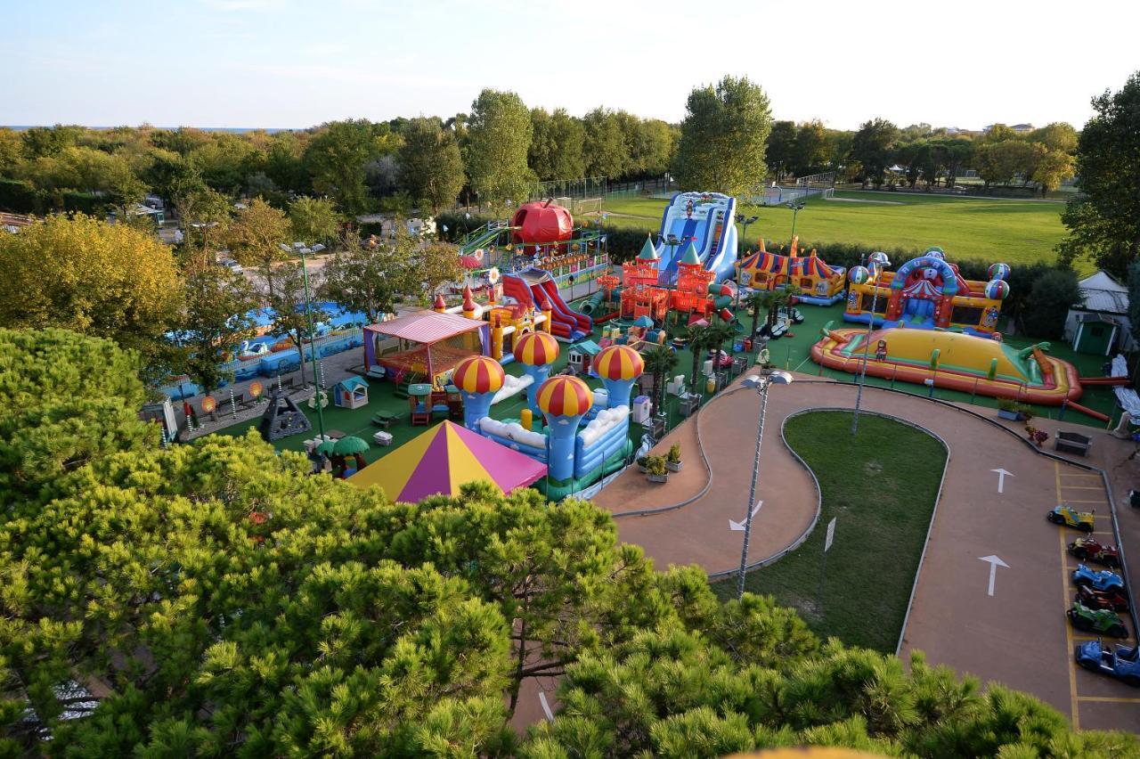 Pra' Delle Torri - Adria Holiday Mobile Homes Caorle Exteriör bild