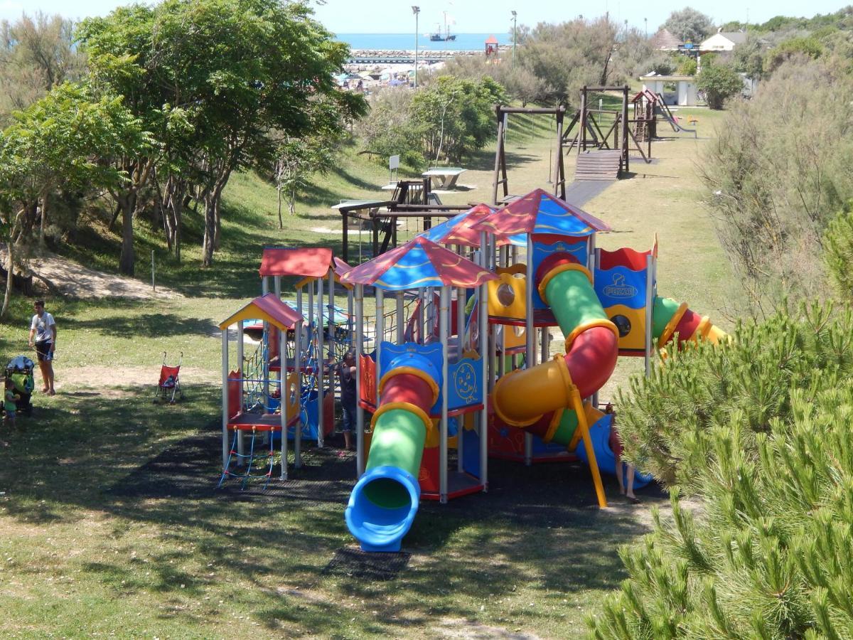 Pra' Delle Torri - Adria Holiday Mobile Homes Caorle Exteriör bild
